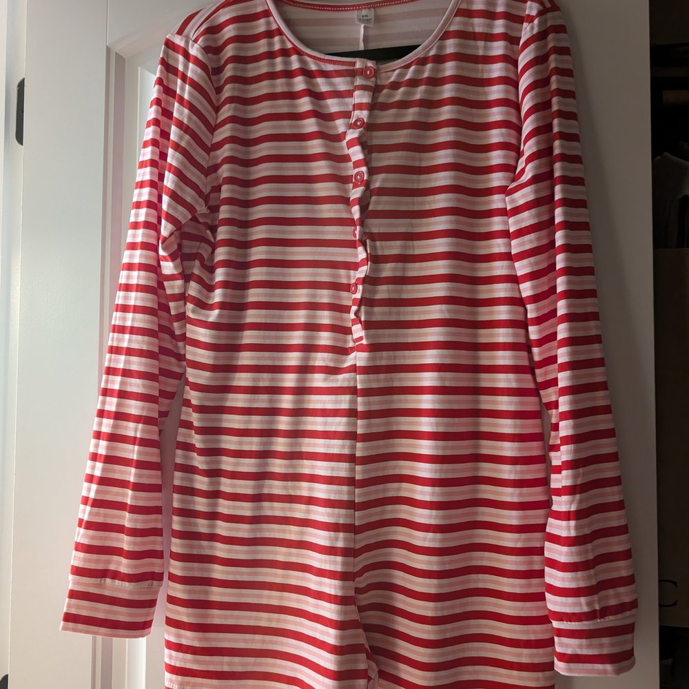 NEW Christmas Holiday Red and White Striped Long Sleeve Romper XXL